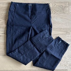 GUESS Woman’s Dark Blue Legging US28